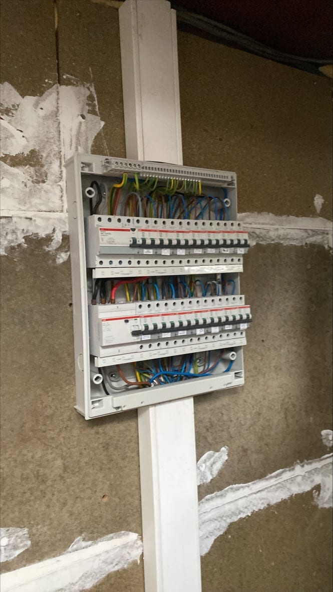 Nouveau tableau électrique préparé par ElectroSmart